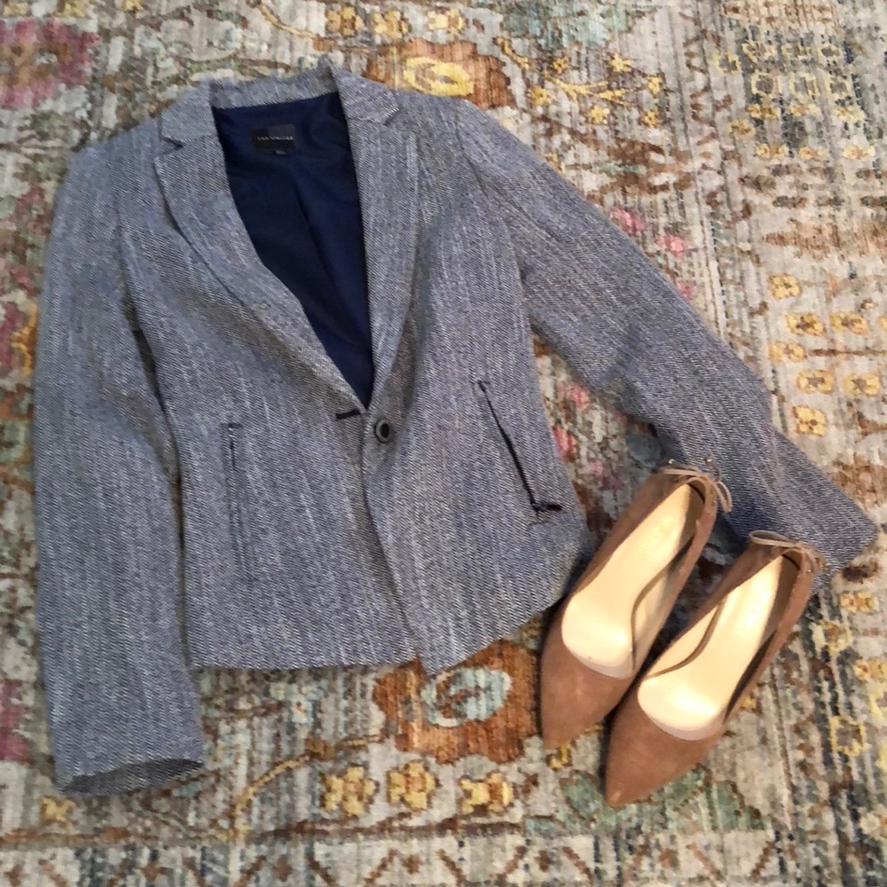 Limited navy herringbone blazer. Never worn!